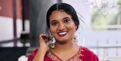 കണ്ണൂരിൽ യുവതി മരിച്ച നിലയില്‍; മൃതദേഹം കണ്ടെത്തിയത് കിടപ്പുമുറിയിലെ ജനൽ കമ്പിയിൽ