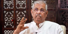 സുപ്രീംകോടതിയെ വെല്ലുവിളിച്ച് ​ഗവർണർ; സർക്കാർ പാനൽ തള്ളി വി സിമാർക്ക് പുനർനിയമനം