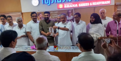 എഴുത്തുകാർ ഭരണകൂട ഭീകരതക്കെതിരെ പൊരുതണം-വി.ടി.ബൽറാം 