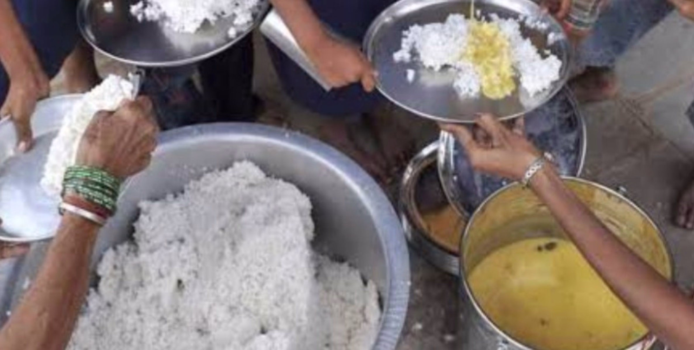 ഉച്ചക്കഞ്ഞി എന്ന് ഇനി പറയല്ലേ!  സ്കൂളുകളിൽ ഇന്ന് മുതൽ പുതിയ ഉച്ചഭക്ഷണ മെനു